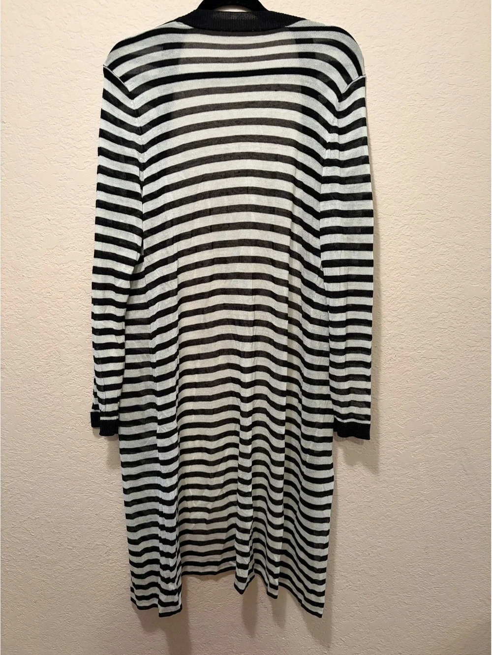 Long Black and White Striped Open Front Cardigan‎